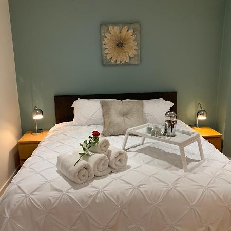 Modern, City Centre, Studio Apartment With Free Wifi, Gym Access, Netflix - West One Sheffield Dış mekan fotoğraf