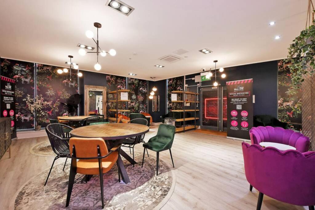Modern, City Centre, Studio Apartment With Free Wifi, Gym Access, Netflix - West One Sheffield Dış mekan fotoğraf